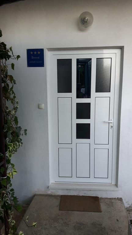 Apartments Tony Stanici - Omis Luaran gambar